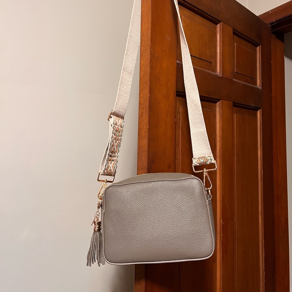 POM POM LONDON CROSSBODY